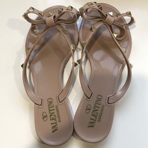 Valentino Garavani rockstar jelly thong